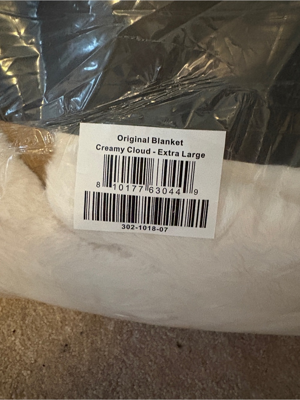 Lola in Creamy Cloud - original blanket - size XL (NEW) - Picture 2 of 5